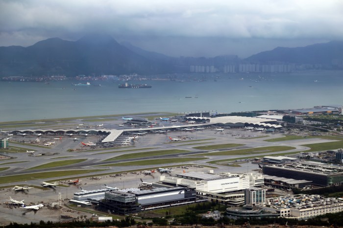 Hong kong airport