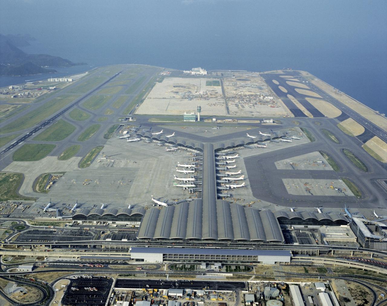 Kong hong cargo hub busiest spot airport international retains hkia aerial handling retained its